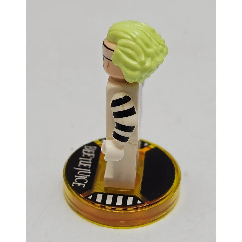 LEGO Dimensions Beetlejuice Minifigure and Toy Tag 71349 Fun Pack Striped Suit